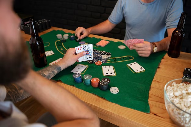 Live draw broadcast interface showing real-time draw mechanism on line slot